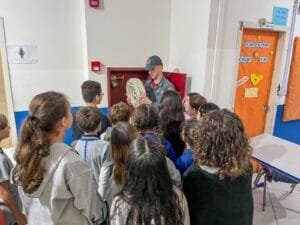 Bombeiro Mirim Balneário Camboriú,simulado evacuação escola,educação preventiva,Corpo de Bombeiros SC,segurança escolar