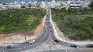 obra estratégica,revitalização,ampliação de via,sinalização viária,segurança no trânsito