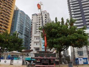 manutenção iluminação Balneário Camboriú,Mercolux,Cosip,contrato iluminação pública,Prefeitura BC