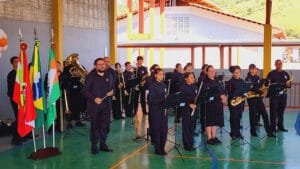 Banda Municipal Camboriú,CONFABANSUL 2025,medalhas de ouro,competição musical SC,música escolar