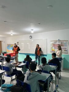 Defesa Civil na Escola BC,prevenção de desastres em escolas,educação ambiental Balneário Camboriú,alunos da rede municipal BC,programa de resiliência escolar