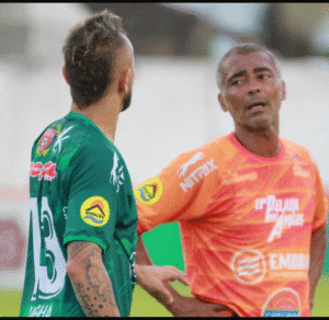 Romário Itapema,Popó jogo beneficente,Pelada dos Amigos 2025,futebol solidário,evento esportivo Itapema