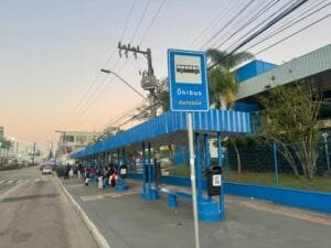 ponto de ônibus BC,melhorias rodoviária BC,transporte coletivo Balneário Camboriú,mobilidade urbana,BC Trânsito