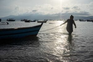 fotolivro Mulheres de Sal,mulheres da pesca artesanal,cultura marítima Bombinhas,Clarissa Herrig fotógrafa