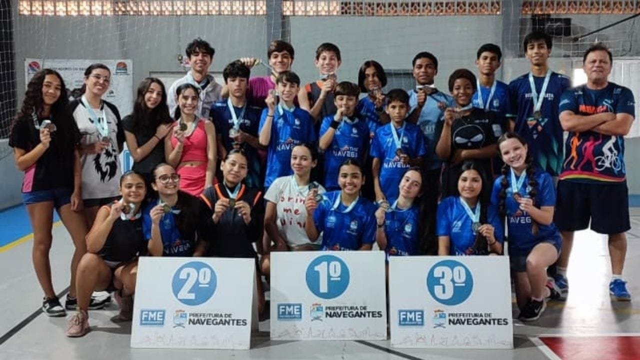 Citadino de Badminton Navegantes,torneio badminton,Fundação Municipal de Esporte