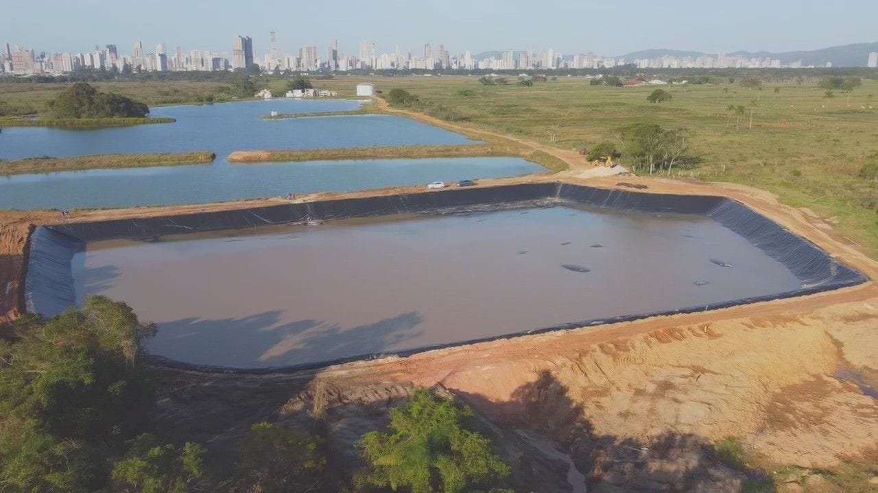 obras de abastecimento litoral norte SC,abastecimento de água SC,segurança hídrica Porto Belo,reservatório de água Porto Belo
