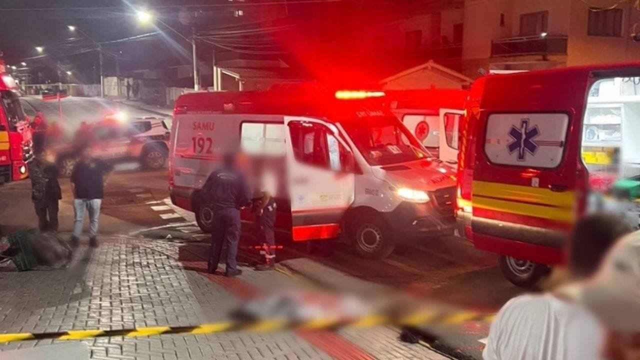 homicídio Camboriú,tiroteio Rua Justiniano da Silva Neves,vítima 38 anos,Polícia Civil SC,investigação crime