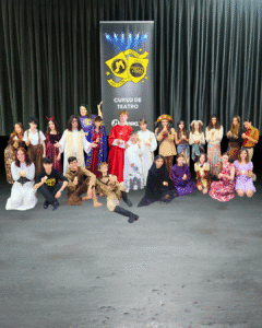 alunos de teatro,FEET 2025,Balneário Camboriú,O Auto da Compadecida,festival estudantil