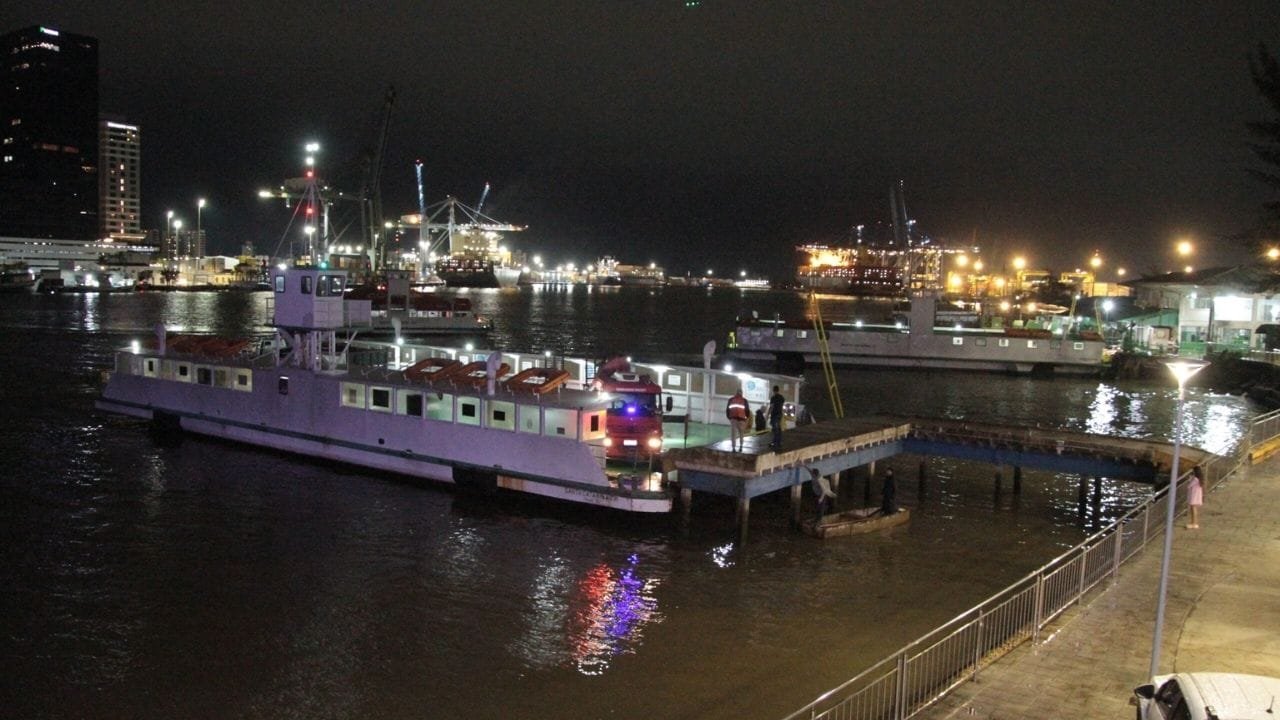 trapiche Navegantes,demolição trapiche,Prefeitura de Navegantes