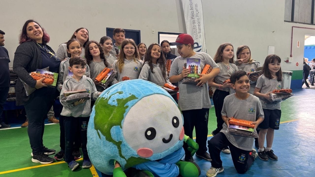 projeto Guardiões da Reciclagem,Balneário Piçarras,coleta seletiva,educação ambiental