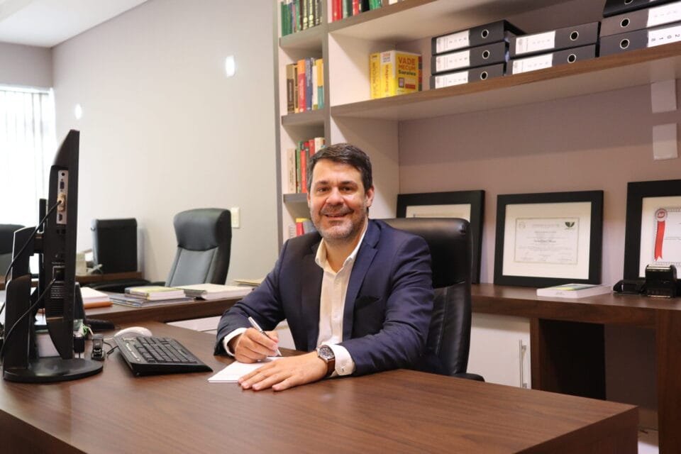 Carregadores de carros elétricos: novo desafio jurídico e estrutural nos condomínios brasileiros