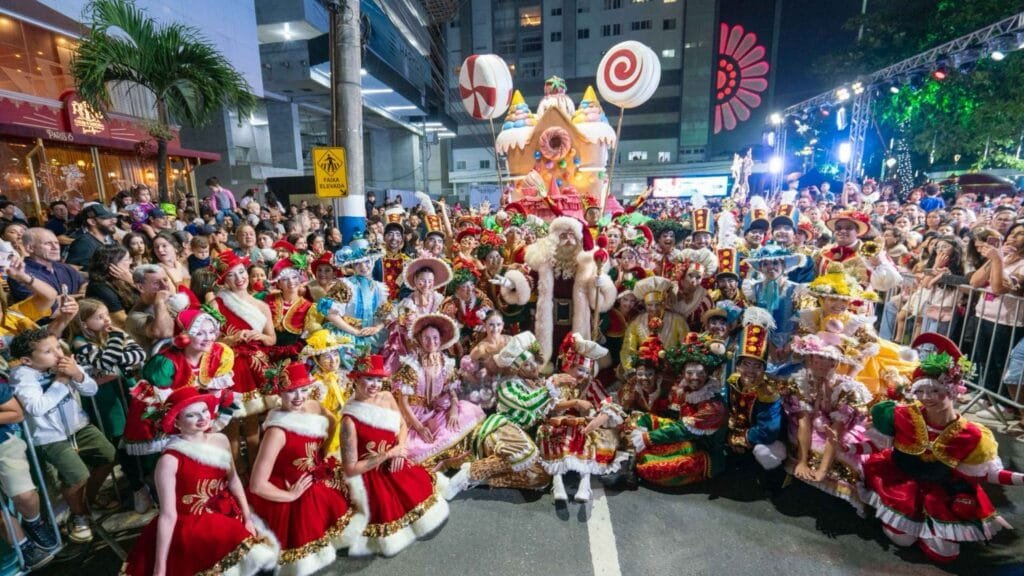 Viva o Natal BC,desfiles natalinos,Avenida Atlântica