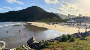 regras das praias Itajaí,fiscalização praia,verão em Itajaí,uso da faixa de areia