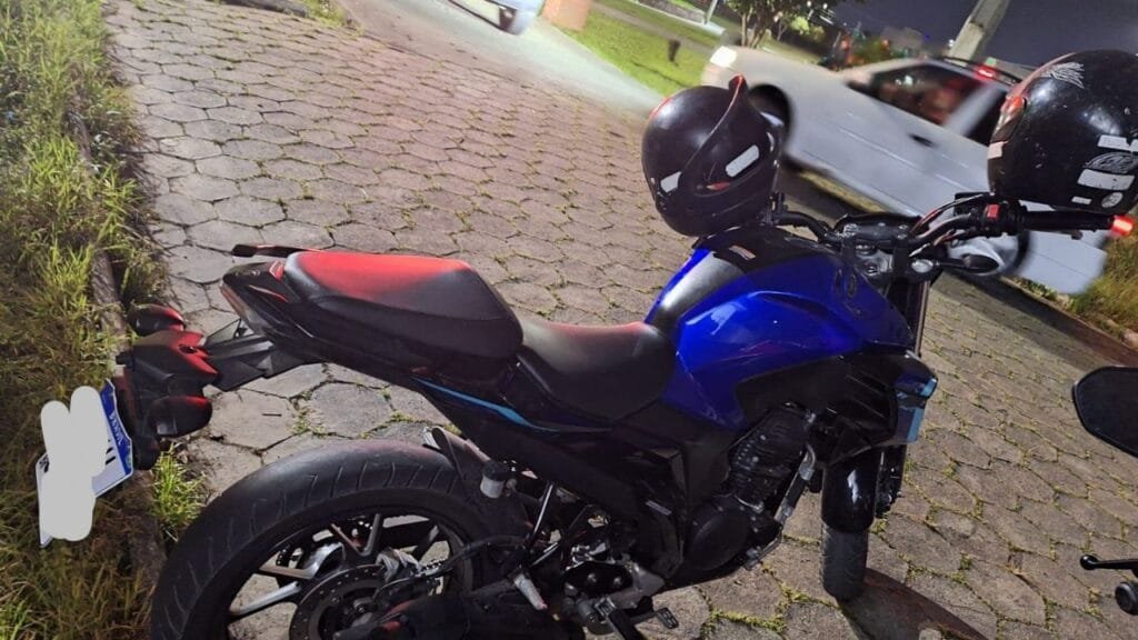 Polícia Militar SC,moto furtada,recuperação de motocicleta,Camboriú,Balneário Camboriú