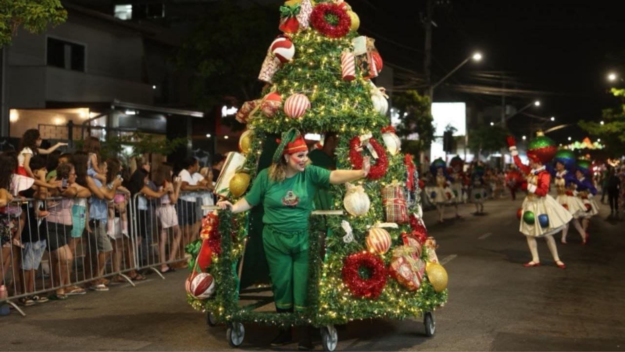 Natal Encanto Itajaí,desfile de Natal,programação natalina,Beira-Rio Itajaí,Natal 2025