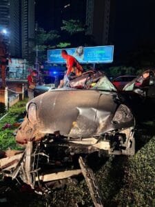 Aline Dalmolin,acidente em Balneário Camboriú,Porsche Macan,empresária morta