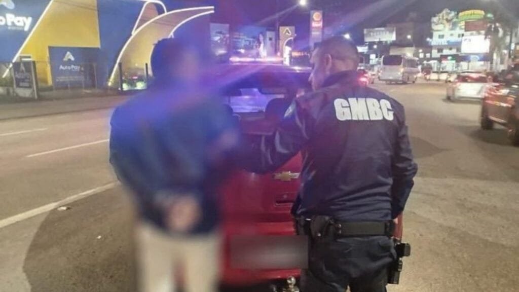 embriaguez ao volante,Balneário Camboriú,teste do bafômetro,acidente de trânsito