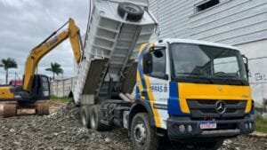 pavimentação em Itajaí,obras urbanas 2025,infraestrutura de Itajaí,drenagem urbana