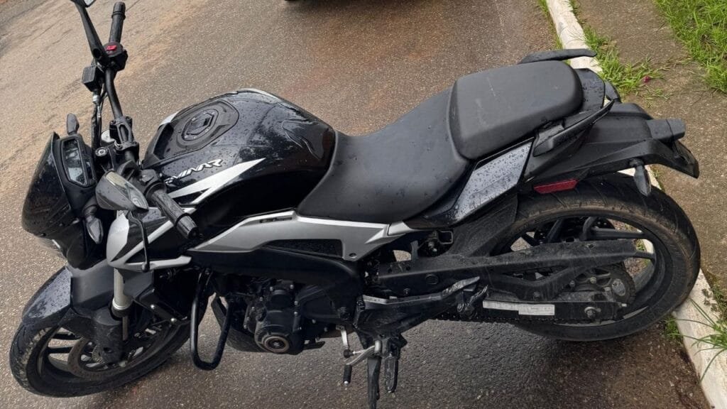 motocicleta furtada Camboriú,Polícia Militar SC,recuperação de veículo,Bajaj Dominar D250