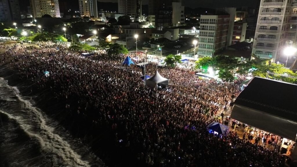 Carnaval de Balneário Piçarras,Folia BP 2026,Carnaval gratuito SC,programação Carnaval Piçarras