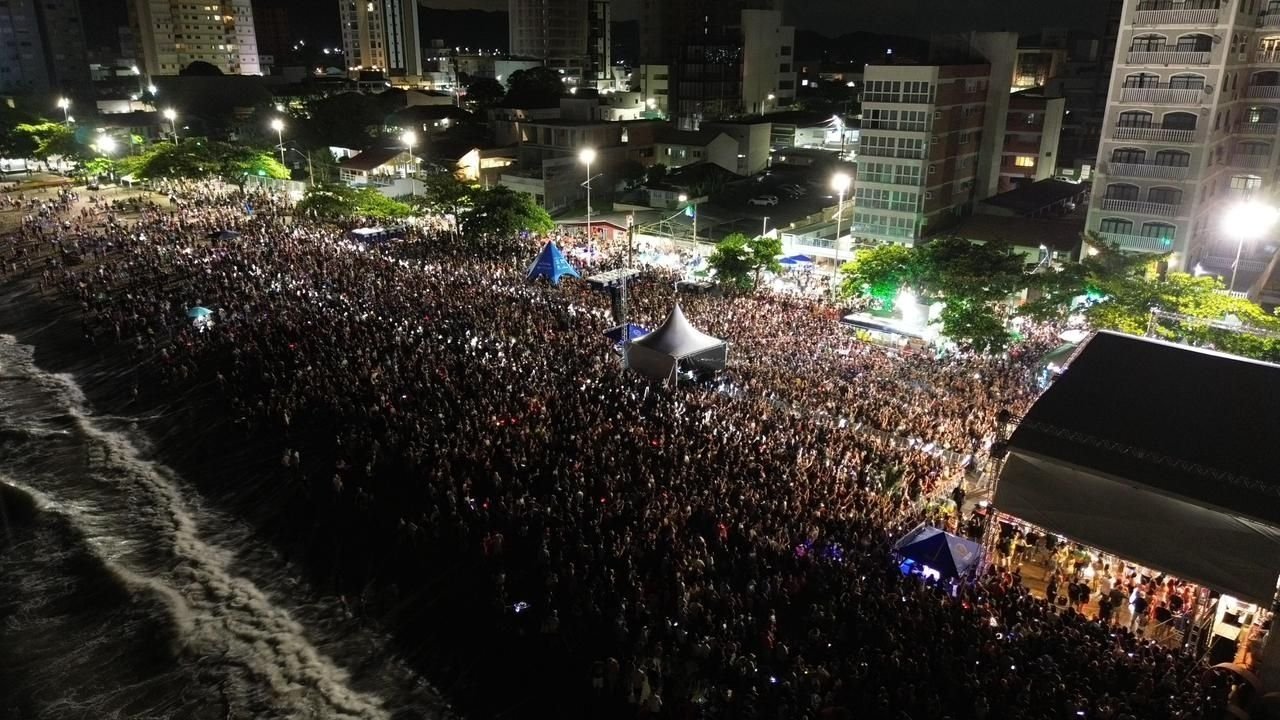 Carnaval de Balneário Piçarras,Folia BP 2026,Carnaval gratuito SC,programação Carnaval Piçarras