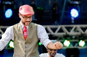 Dança Charme,Movimento Charme,Marcus Azevedo,Carreau du Temple,Paris,França,dança brasileira na Europa,baile charme,cultura carioca,dança urbana do Rio de Janeiro,Festival Everybody,DJ GAB,intercâmbio cultural Brasil França,evento de dança em Paris,cultura das periferias do Rio,charme na Europa,oficina de dança em Paris