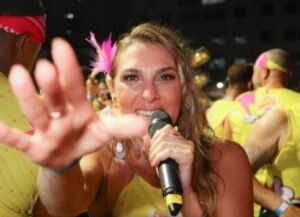 Inimigos da Segunda,Carnaval de Balneário Camboriú,bloco Inimigos da Segunda,abadás Carnaval 2026,NY Food Lounge Balneário Camboriú,Avenida Brasil Balneário Camboriú,Carnaval em Santa Catarina,blocos carnavalescos SC,trio elétrico Balneário Camboriú,open bar Carnaval,Liga Carnavalesca de Balneário Camboriú,Seu Lagarto Mama,Carnaval 2026 Balneário Camboriú,venda de abadás,festa de Carnaval Balneário Camboriú