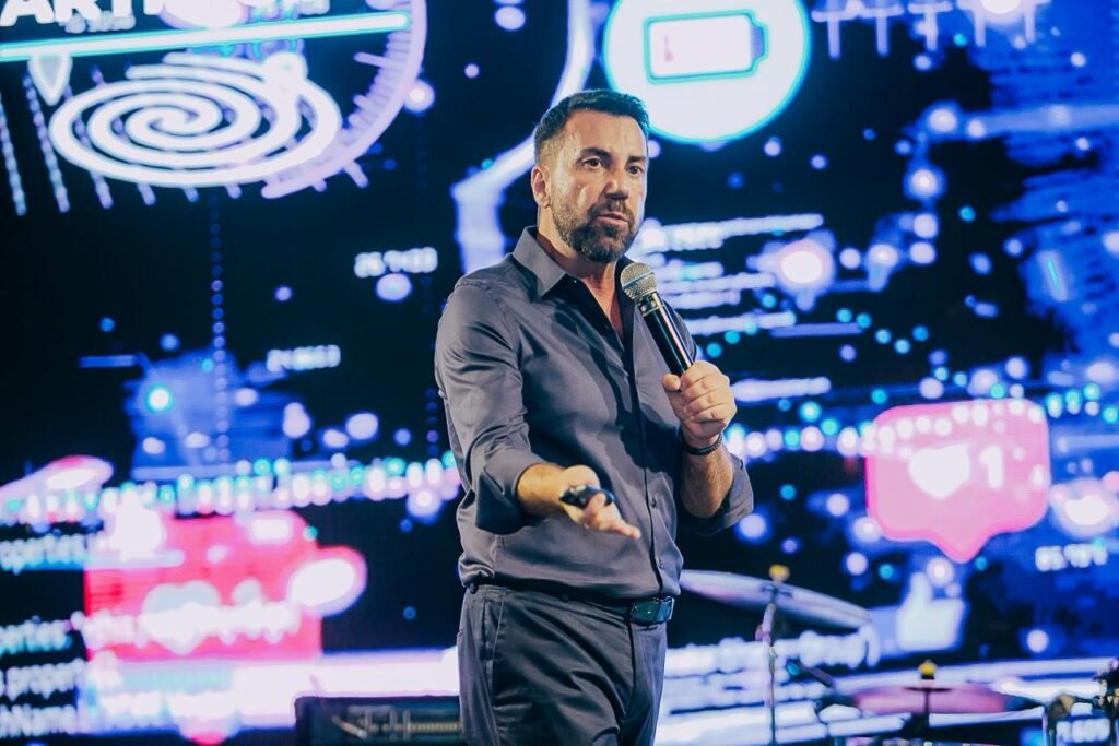 Carlos Ferreirinha traz a Joinville palestra sobre a era das experiências e o futuro do varejo