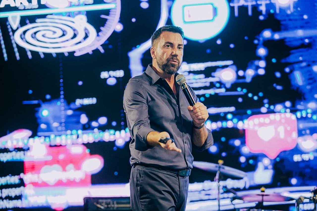 Carlos Ferreirinha traz a Joinville palestra sobre a era das experiências e o futuro do varejo