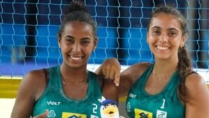vôlei de praia sub-19,atletas de Camboriú,Circuito Brasileiro de Vôlei de Praia,Mariana Mattos,Bárbara Carvalho,esporte de base,FME Camboriú,bicampeonato nacional
