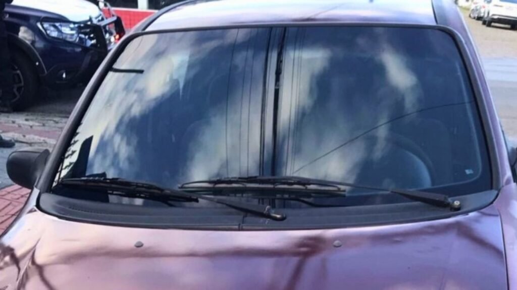 Guarda Municipal de Itajaí,motorista alcoolizado Itajaí,dirigir sob efeito de álcool,contramão Caninana,Avenida Irineu Bornhausen Itajaí,fiscalização de trânsito Itajaí,segurança viária Itajaí,recusa ao teste do bafômetro,Código de Trânsito Brasileiro,infração de trânsito Itajaí,ocorrência policial Itajaí,CNH vencida,licenciamento atrasado,CPP Itajaí,ações da Guarda Municipal