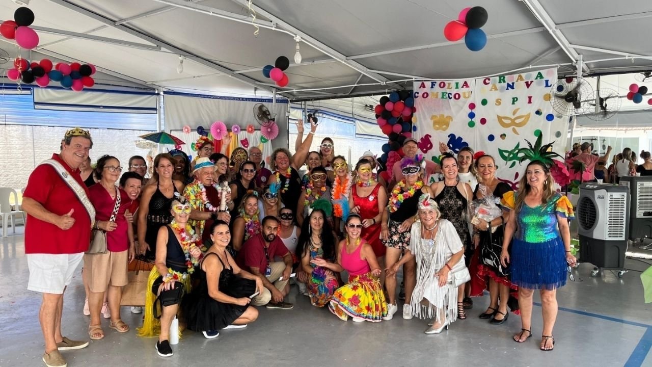baile da terceira idade,carnaval 60+,Balneário Camboriú,Secretaria da Pessoa Idosa,evento para idosos BC,carnaval para idosos,convivência social,lazer na terceira idade
