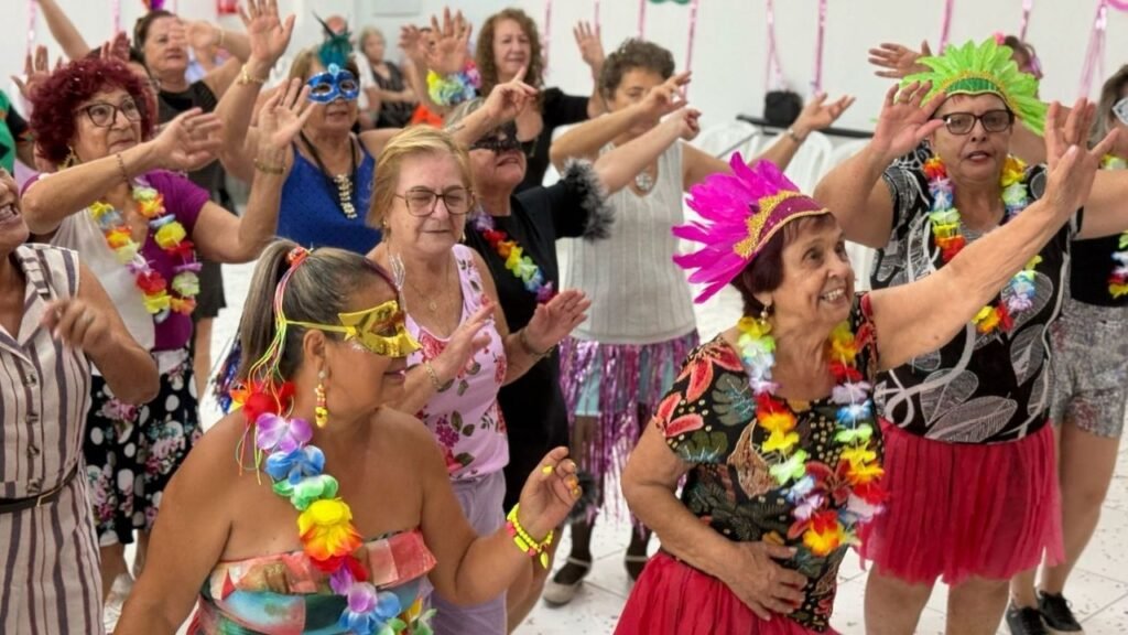 Carnaval da Melhor Idade Itapema,transporte gratuito idosos Itapema,Secretaria de Políticas à Pessoa Idosa de Itapema,evento para idosos Itapema,Arena Viva Verão Itapema,programação de verão Itapema,CCI Itapema,Centro de Convivência do Idoso Itapema,Carnaval terceira idade Santa Catarina,Prefeitura de Itapema evento,Meia Praia Itapema ônibus,Sertão Itapema transporte,lazer para idosos Itapema,inclusão social idosos SC,festa para melhor idade Itapema