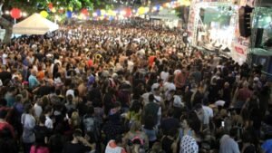 Viva Folia BC 2026,Carnaval Balneário Camboriú 2026,programação Carnaval BC,shows gratuitos Balneário Camboriú,desfiles Avenida Atlântica,Prefeitura de Balneário Camboriú,Secretaria de Turismo BC,blocos de carnaval BC,Praça Almirante Tamandaré,Praça do Pescador Barra,Bairro Estaleiro BC,Festival AgroPlay Balneário Camboriú,Ana Castela BC,carnaval litoral norte SC,eventos em Balneário Camboriú fevereiro