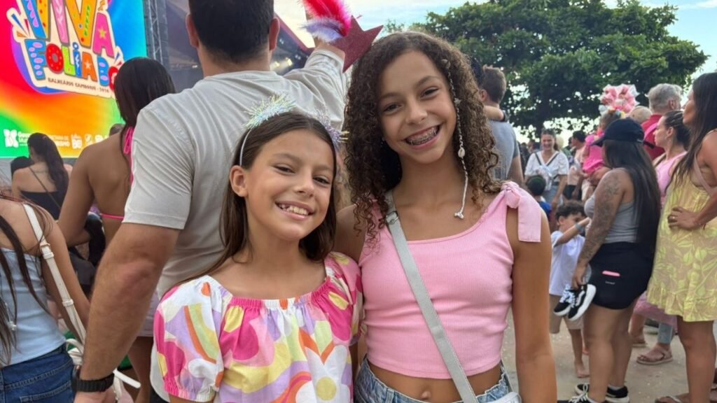 Viva Folia BC 2026,Carnaval infantil Balneário Camboriú,programação infantil BC,Praça Almirante Tamandaré Carnaval,Carnaval para crianças Santa Catarina,evento familiar Balneário Camboriú,desfile Avenida Atlântica BC,blocos de Carnaval BC,palcos Viva Folia BC,atrações infantis Carnaval BC,Bloquinho do Café Balneário Camboriú,charangas nos bairros BC,programação Carnaval BC 2026,festa popular Santa Catarina,agenda Viva Folia BC