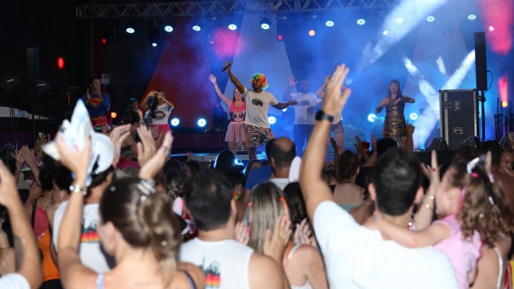 Viva Folia BC 2026,Carnaval Balneário Camboriú 2026,Carnaval histórico BC,programação Carnaval Balneário Camboriú,desfiles Avenida Atlântica,charangas BC 2026,Prefeitura de Balneário Camboriú,Secretaria de Turismo BC,ocupação hoteleira Balneário Camboriú Carnaval,segurança no Carnaval BC,Guarda Municipal de Balneário Camboriú,Polícia Militar de Santa Catarina Carnaval,eventos em Balneário Camboriú 2026,turismo no litoral de Santa Catarina,maior Carnaval de Balneário Camboriú