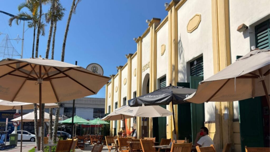 Mercado Público de Itajaí,show em Itajaí 21 de fevereiro,música contemporânea Itajaí,Felipe Coelho Itajaí,evento cultural Itajaí,programação cultural Itajaí,show gratuito Itajaí,Creative Sessions Felipe Coelho,cultura em Itajaí 2026,agenda cultural Itajaí,jazz em Itajaí,espetáculo musical SC,Governo do Estado de Santa Catarina cultura,PIC Santa Catarina,eventos no Centro de Itajaí