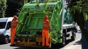 tarifa do lixo 10% desconto,prazo tarifa de coleta de lixo,pagamento tarifa do lixo via PIX,Ambiental Limpeza Urbana e Saneamento,segunda via carnê tarifa do lixo,parcelamento tarifa de lixo em 12 vezes,atraso entrega carnê Correios,atendimento Ambiental telefone,atendimento Ambiental WhatsApp,pagamento cota única lixo,desconto pagamento à vista lixo,emissão segunda via tarifa lixo,serviços de saneamento urbano,limpeza urbana pagamento,prorrogação prazo tarifa lixo