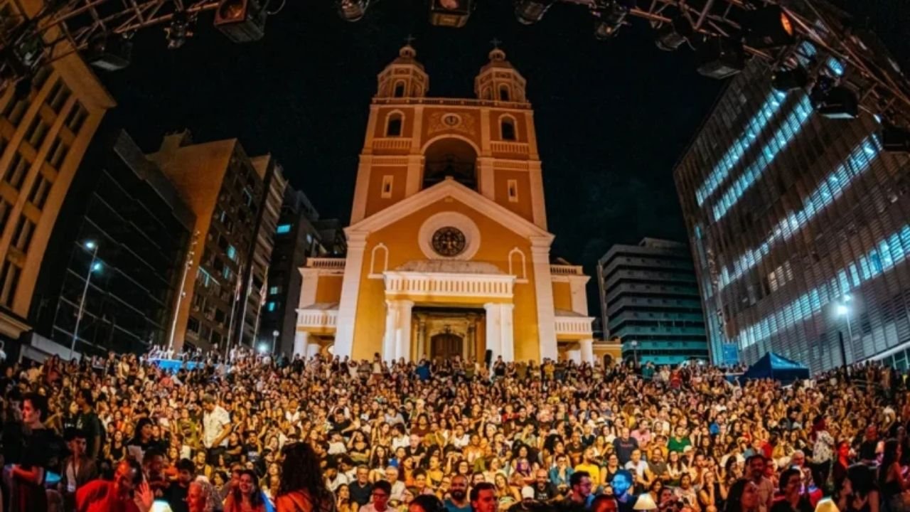 Maratona Cultural de Florianópolis 2026,programação Maratona Cultural Florianópolis,festival gratuito em Florianópolis,eventos culturais em Santa Catarina,shows gratuitos Florianópolis março,Joelma em Florianópolis,Marisa Monte Florianópolis,Maratoninha Florianópolis,cinema ao ar livre Florianópolis,atrações culturais na capital catarinense,o que fazer em Florianópolis março,festival multicultural Sul do Brasil,Instituto Maratona Cultural,Prefeitura de Florianópolis cultura,agenda cultural Florianópolis 2026