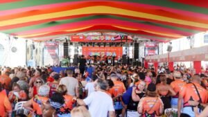 segurança pública Santa Catarina,queda de homicídios SC,índices criminais Carnaval 2026,SSP-SC balanço Carnaval,roubos Santa Catarina Carnaval,furtos de celular SC,reconhecimento facial Lages,prisão com reconhecimento facial SC,Polícia Militar de Santa Catarina operação Alegria,CBMSC Carnaval 2026,afogamentos praias SC,violência contra mulher Carnaval SC,Polícia Civil de Santa Catarina devolução celulares,criminalidade Santa Catarina 2026,estado mais seguro do Brasil