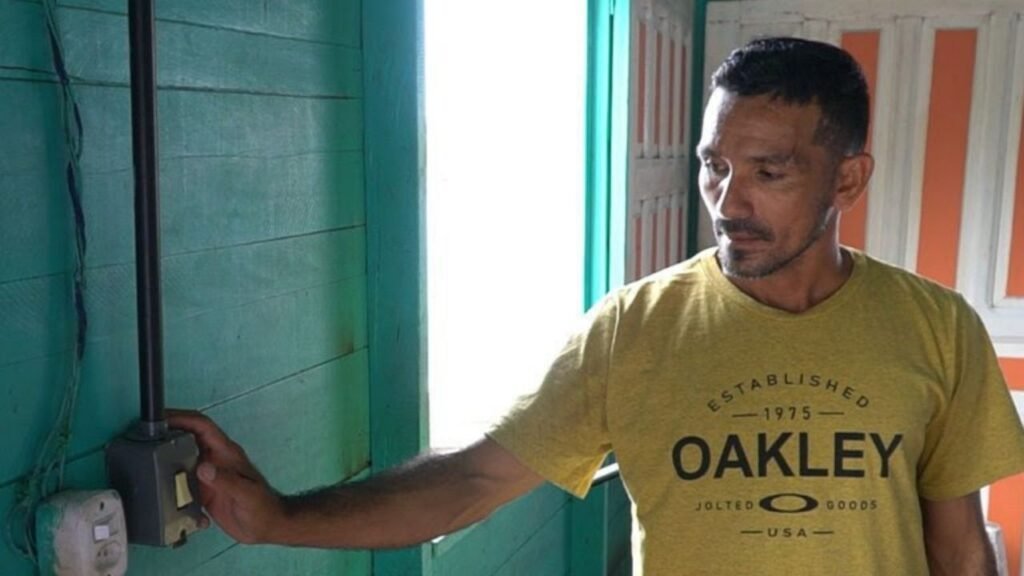 Novo Desconto Social,Luz do Povo,desconto na conta de luz,tarifa social energia elétrica,Cadastro Único CadÚnico,Conta de Desenvolvimento Energético CDE,energia elétrica Brasil,benefício conta de luz baixa renda,redução tarifa energia,pobreza energética Brasil,programa social energia,ministro Alexandre Silveira,famílias beneficiadas energia,justiça tarifária Brasil,inclusão energética Brasil,desconto energia estados São Paulo Minas Gerais Bahia