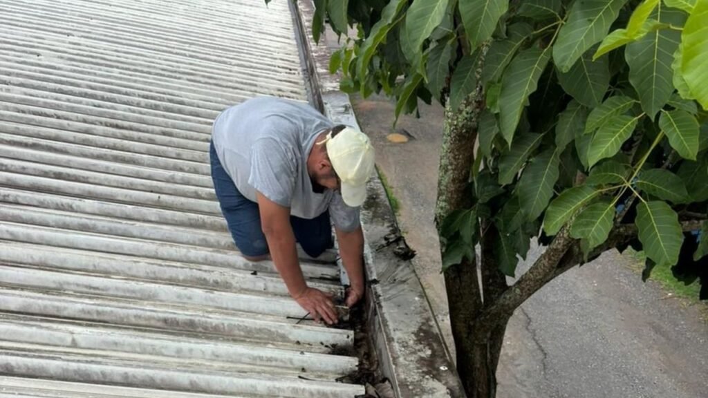 chuva em Balneário Camboriú,alagamento Balneário Camboriú hoje,infiltração escola BC,NEI São Judas Balneário Camboriú,NEI Rio das Ostras BC,Secretaria de Educação Balneário Camboriú,pontos de alagamento Bairro dos Estados,Rua Acre alagamento,Avenida Santa Catarina BC chuva,Bairro das Nações alagamento,volume de chuva 35 mm BC,ocorrências chuva BC,obras em telhado escolas BC,processo administrativo Prefeitura BC,situação das escolas após chuva BC