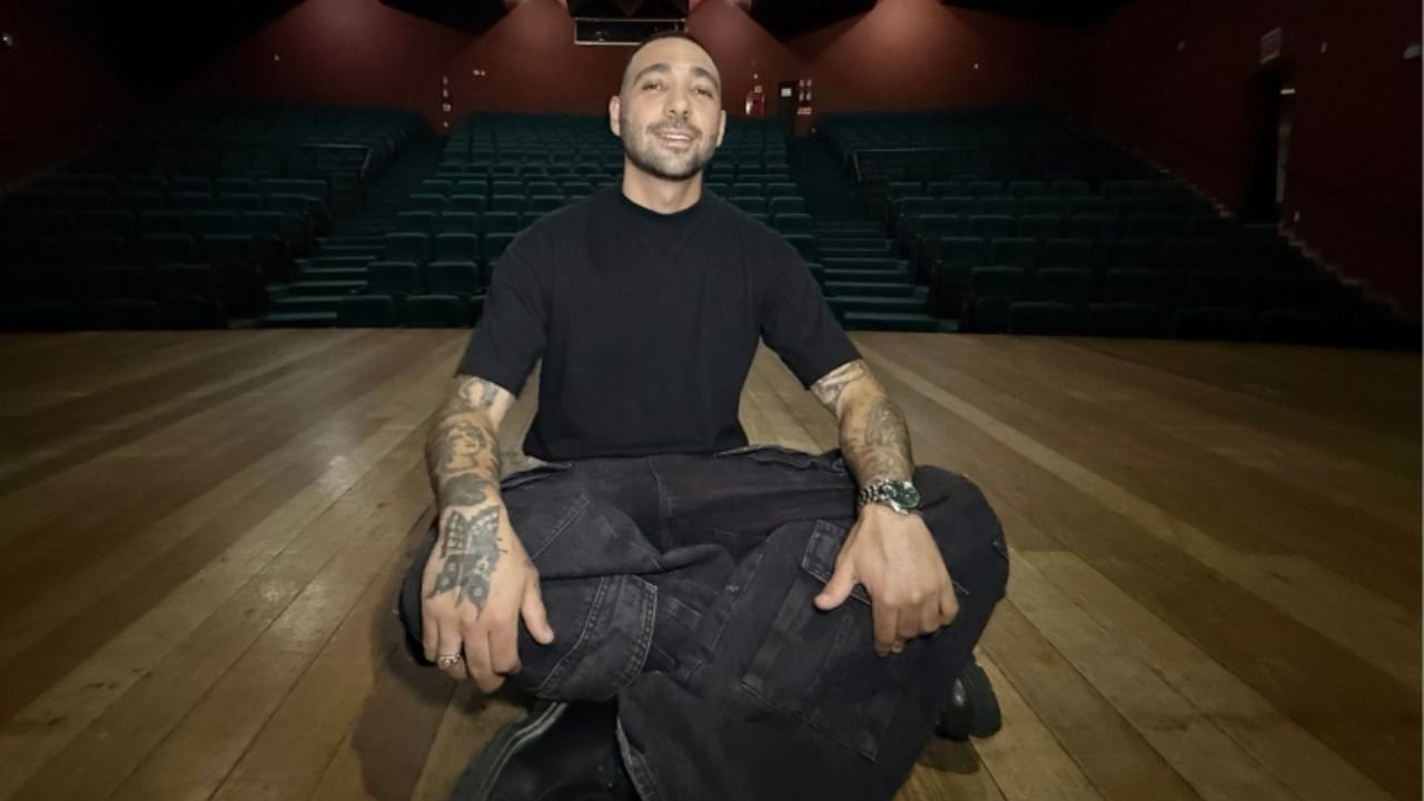 Lucca Poeta,show em Itajaí,Teatro Municipal de Itajaí,álbum Trilogia,lançamento de álbum em Itajaí,rap em Santa Catarina,hip-hop catarinense,evento cultural em Itajaí,ingresso solidário Itajaí,Sympla Itajaí,Prefeitura de Itajaí cultura,Fundação Cultural de Itajaí,música autoral catarinense,artista de Itajaí,cena musical independente SC