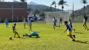 Prefeitura de Camboriú inscrições,escolinhas esportivas Camboriú,Fundação Municipal de Esportes FME Camboriú,esporte de base Camboriú,modalidades esportivas Camboriú,judô Camboriú inscrições,ginástica rítmica Camboriú vagas,futebol Camboriú crianças,futsal feminino Camboriú,esporte para crianças em Camboriú,atividades esportivas adolescentes Camboriú,FME Camboriú matrícula,esporte gratuito Camboriú,incentivo ao esporte Santa Catarina,projetos esportivos Camboriú SC
