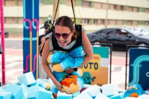 Caravana de Verão leva educação ambiental e lazer à Praia da Enseada em São Francisco do Sul