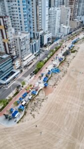 Balneário Camboriú,Feira da Orla de Balneário Camboriú,Praia Central Balneário Camboriú,Feira da Orla permanente,Fundação Cultural de Balneário Camboriú,prefeita Juliana Pavan,eventos em Balneário Camboriú,feira na Barra Sul,calçadão da Praia Central,turismo em Balneário Camboriú,economia criativa em SC,feirantes de Balneário Camboriú,atrações culturais na orla,programação cultural em Balneário Camboriú,feira gastronômica em Balneário Camboriú,artesanato na Praia Central