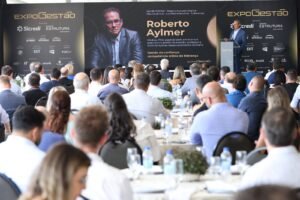 ExpoGestão 2026,ExpoGestão Joinville,evento empresarial em Joinville,congresso de gestão em Santa Catarina,Expoville Joinville,palestrantes ExpoGestão 2026,liderança empresarial,networking corporativo,congresso para executivos,evento de negócios SC,Fundação Dom Cabral FDC,Stock Car Brasil Ingo Hoffmann,saúde mental nas empresas,tecnologias emergentes e IA,ambiente de negócios Joinville,seminário para C-Level,inovação empresarial Santa Catarina