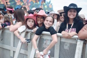 Ana Castela Balneário Camboriú,show Ana Castela Praia Central,Agroplay Verão BC,evento na Praia Central Balneário Camboriú,Carnaval em Balneário Camboriú 2026,público show Ana Castela,festival sertanejo Santa Catarina,segurança no evento BC,Guarda Municipal de Balneário Camboriú,BC Trânsito operação especial,Polícia Militar de Santa Catarina evento,Pontal Norte Balneário Camboriú,turismo em Balneário Camboriú Carnaval,shows nacionais no Sul do Brasil,evento gratuito Praia Central