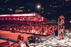 Ana Castela Balneário Camboriú,show Ana Castela Praia Central,Agroplay Verão BC,evento na Praia Central Balneário Camboriú,Carnaval em Balneário Camboriú 2026,público show Ana Castela,festival sertanejo Santa Catarina,segurança no evento BC,Guarda Municipal de Balneário Camboriú,BC Trânsito operação especial,Polícia Militar de Santa Catarina evento,Pontal Norte Balneário Camboriú,turismo em Balneário Camboriú Carnaval,shows nacionais no Sul do Brasil,evento gratuito Praia Central