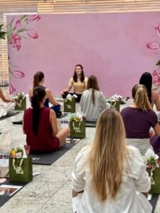 Iconic Woman Balneário Shopping,exposição mulheres Balneário Camboriú,Mês da Mulher Balneário Shopping,Revista Bem-Estar exposição,mulheres empreendedoras região,evento Balneário Shopping março,protagonismo feminino Santa Catarina,wellness Balneário Shopping,exposição feminina Balneário Camboriú